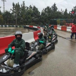 Karting con lluvia para despedidas de soltero